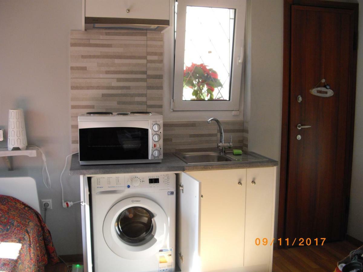 The 25Sqm Sunny, Modern And Comfortable Atina Dış mekan fotoğraf